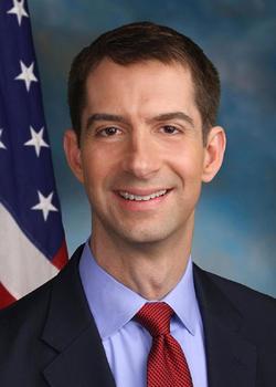 Tom Cotton
-photo